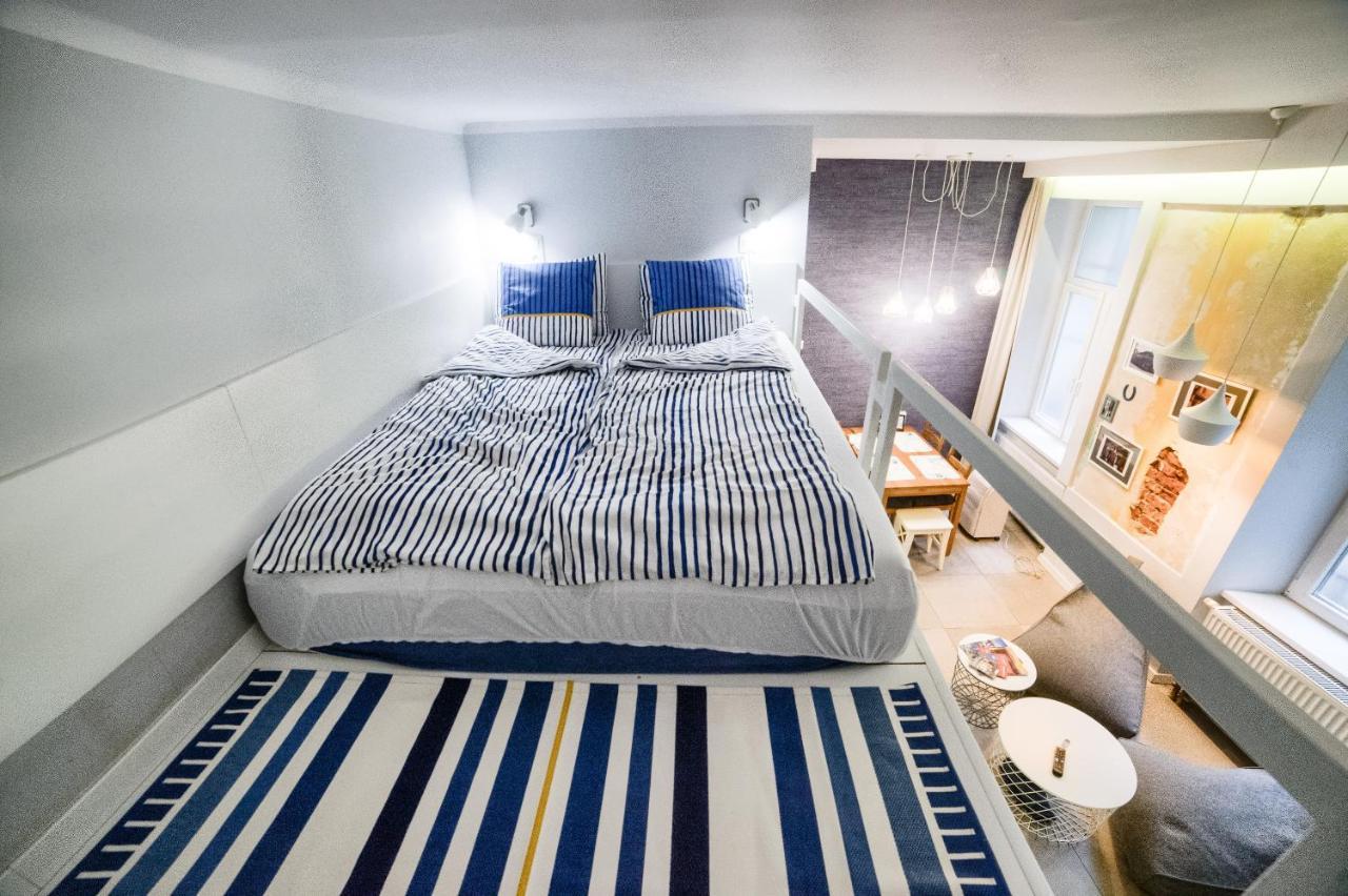Quiet & Comfortable Old Krakow Apartment Екстер'єр фото